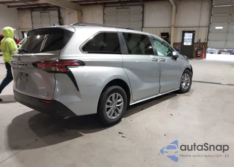 2021 Toyota Sienna Xle from USA, damaged, VIN 5TDYRKECXMS063665